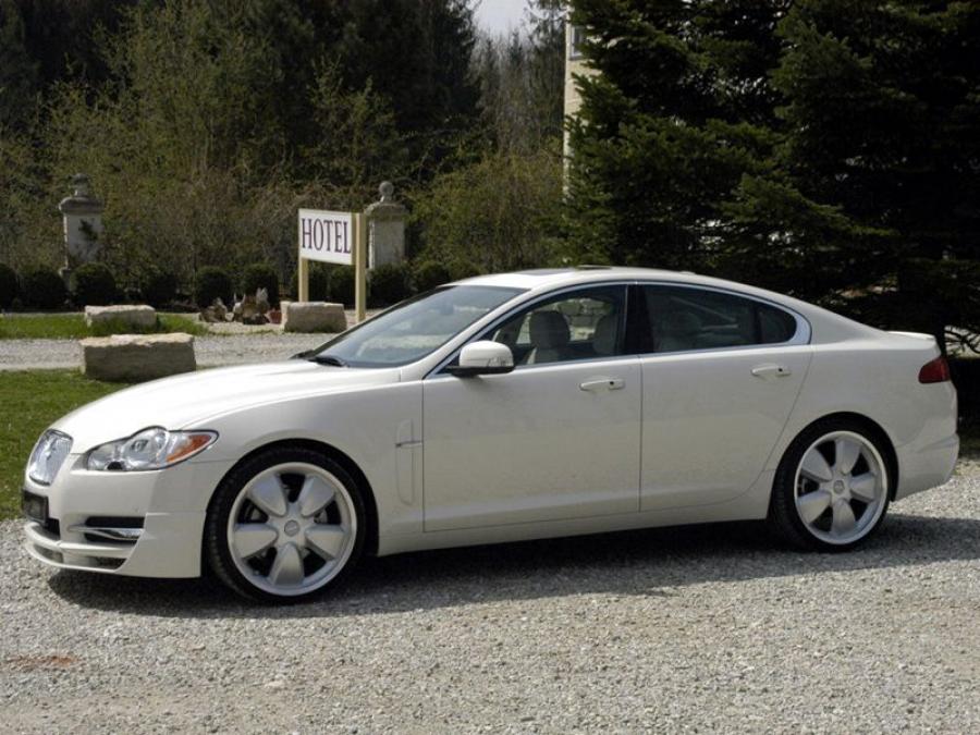  Jaguar XF by Loder1899 2008 года  (фото 7 из 9)